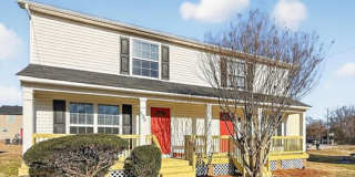 Spacious Two Bedroom Townhome In Kannapolis Gallery 1