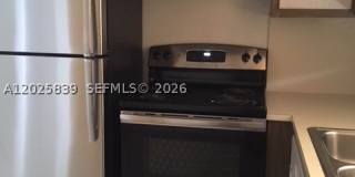 9351 FONTAINEBLEAU BL Gallery 2