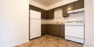 801 E Drexel Square Hyde Park Apartments Gallery 16