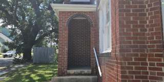 4 W Desoto Street Gallery 3