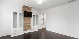 106 E Gates Street Gallery 21