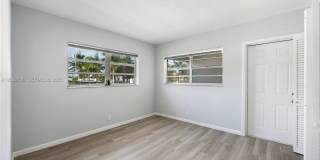 1825 Cleveland St Gallery 11