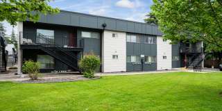 Spruce Park Apartments Gallery 26