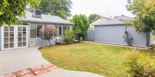 Charming single story home in heart of Reseda Gallery 23