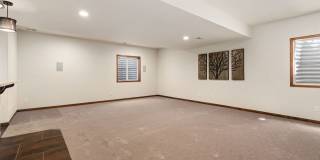Beautiful 5 Bedroom Home in Windsor CO Gallery 35