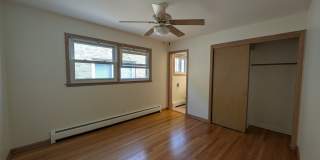 6537 N Natoma Avenue Gallery 4