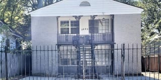 2093 Jefferson Ave Gallery 1