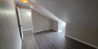 4 Bedroom, 2 Bathroom House in the South Side! Gallery 15