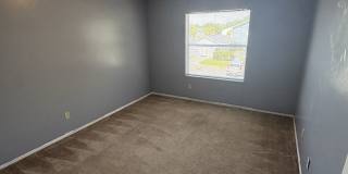 Large 2 bedroom 2 bath Condo Gallery 10