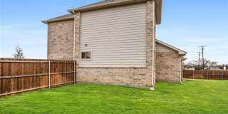 101 Gardenia Drive Gallery 33