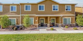 3BR/2.5BA Townhome for Rent Gallery 1