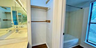 Move-In Ready Townhome with Thoughtful Multi-Level Design And NEW Flooring! Gallery 15