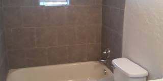 350 Maple Street Gallery 4