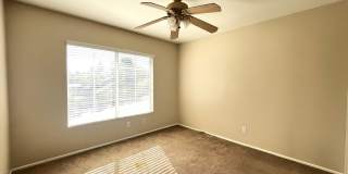 5 bed, 3 bath located in Corona CA! Gallery 32