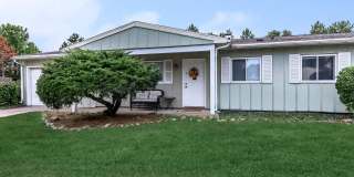 1005 N LINCOLN ST Gallery 1