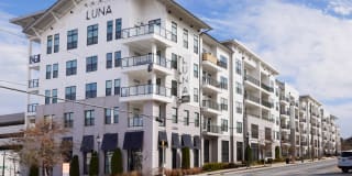 Luna Upper Westside Gallery 2