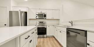 8221 Crestbrook Court Gallery 3