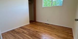 Spacious 3 Bedroom House with Attached Garage and Large Yard! Gallery 19