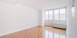 The Brooklyner Gallery 6