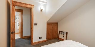 Beautiful Westside Craftsman | Prime Bend Location Gallery 29