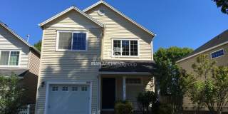 NW Portland- Bethany Light  Bright Home with Private Backyard Gallery 1