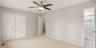 1382 ALMOND DR Gallery 17