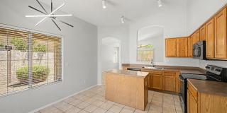7043 W Phelps Road Gallery 12