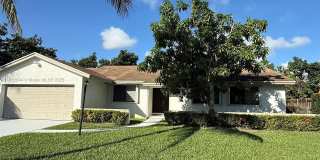 17010 SW 93rd Ave Gallery 1