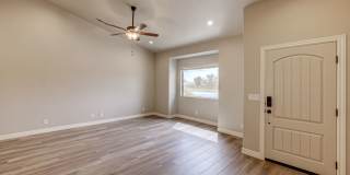 3 Bed, 2 Bath, 2 Car Garage For Rent. Pet Friendly Gallery 11