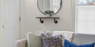 5 Van Dorn Street Gallery 23