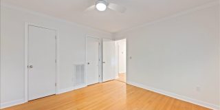 251 Bennett Street Gallery 18