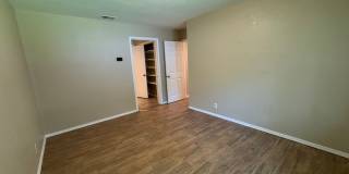 NORTHWEST  |  EXCELLENT LOCATION  |  FRESH PAINT INSIDE & OUTSIDE (July 2026)  |  SINGLE STORY  |  SHED Gallery 21