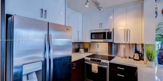 1701 Sunset Harbour Drive Gallery 14