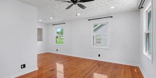 Charming 2-Bedroom Home in Old Town Bellevue! Gallery 7
