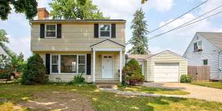 Lovely 3 Bedroom North East Grand Rapids Gallery 1