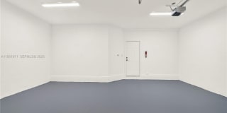 5880 NW 104th Path Gallery 35