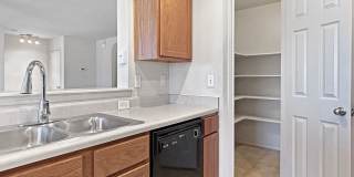 Charming 4-Bedroom Living in Desirable Converse Area Gallery 20