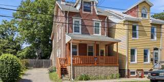712 E HECTOR Street Gallery 1