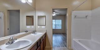 The Reserve at North River Apartments Gallery 41