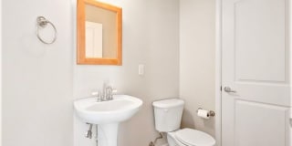 Absolutely Charming 3-Bed 2.5-Bath Home with One Car Garage! Gallery 13