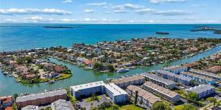 719 PINELLAS BAYWAY S Gallery 64