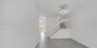 2425 SE 28TH DR Gallery 24