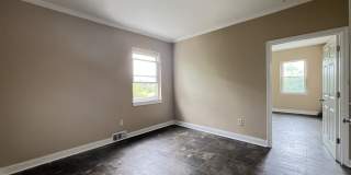 45 Ridge Avenue unit: 2 Floor Gallery 14