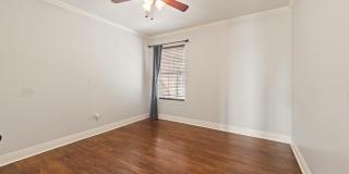300 Oak Hollow Drive Gallery 40