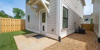 Spacious House with Elevated Amenities! Gallery 31