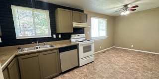 6046 S 4000 W - Duplex Gallery 10