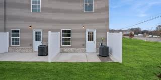 LIMITED-TIME OFFER: Lease today for $1,450/month with a $500 Security Deposit with Approved Credit! Gallery 35