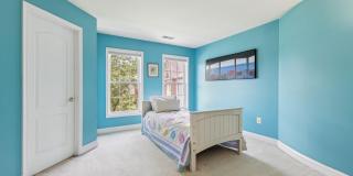 26368 STRATHAVEN Court Gallery 22