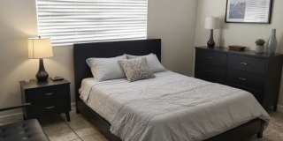 13715 El Rio Lane Gallery 9