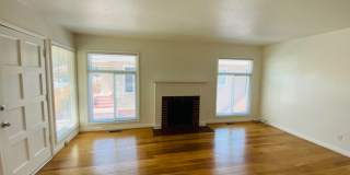 Gorgeous 1BD/1BA, Single-Story Unit in a Charming 4-Plex Near Downtown Lafayette- Available NOW! Gallery 9